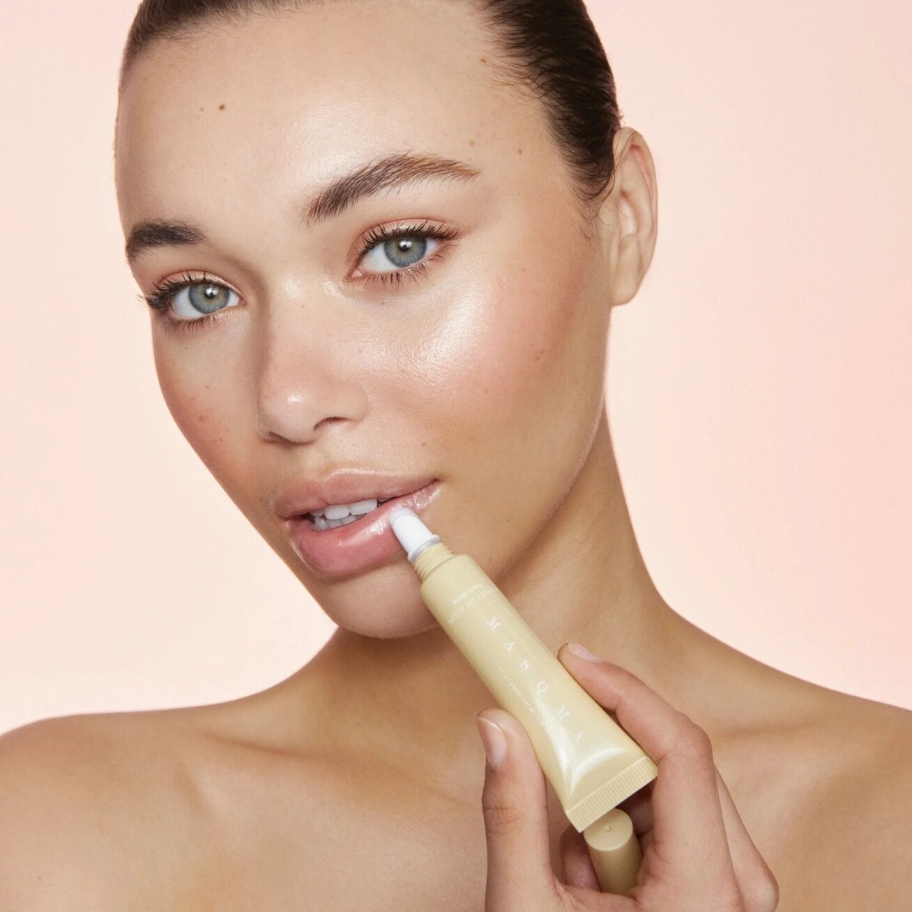 Masqmai Perfect lip gloss lūpų blizgis, VANILLA HONEY 11g 4 Masqmai Perfect lip gloss lūpų blizgis, VANILLA HONEY 11g 4
