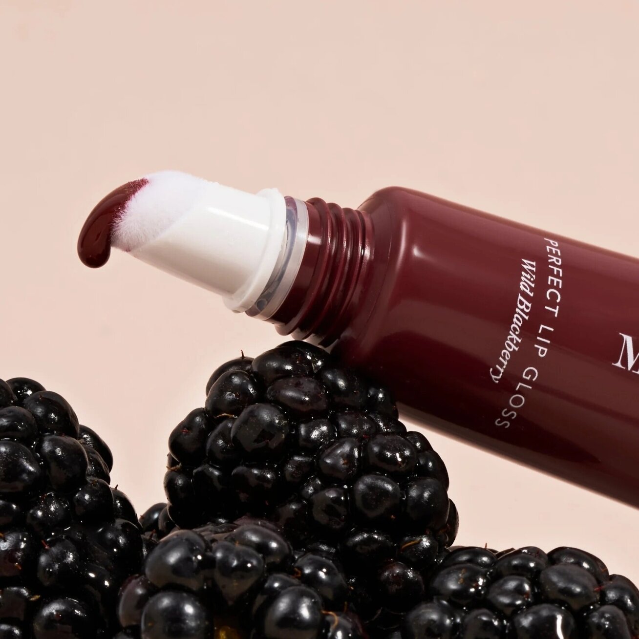 Masqmai Perfect lip gloss lūpų blizgis, WILD BLACKBERRY 11g 3 Masqmai Perfect lip gloss lūpų blizgis, WILD BLACKBERRY 11g 3