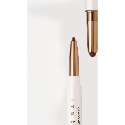 MASQMAI Lūpų pieštukas ir balzamas viename - Iconic Lip Combo BURNT KISS, 0.45 g 5 MASQMAI Lūpų pieštukas ir balzamas viename - Iconic Lip Combo BURNT KISS, 0.45 g 5